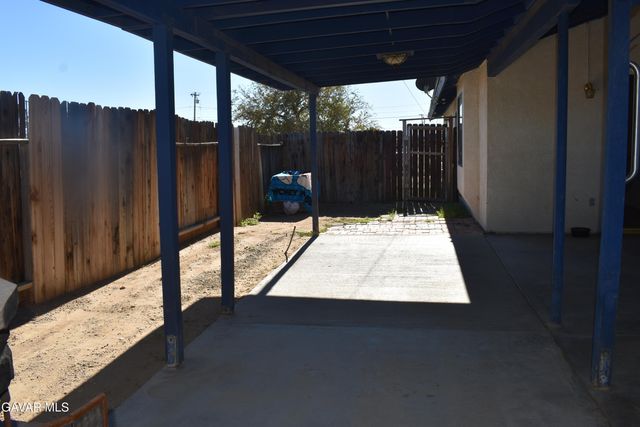8873 Holly Avenue, California City, CA 93505