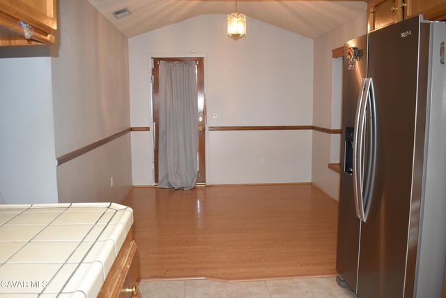 8873 Holly Avenue, California City, CA 93505