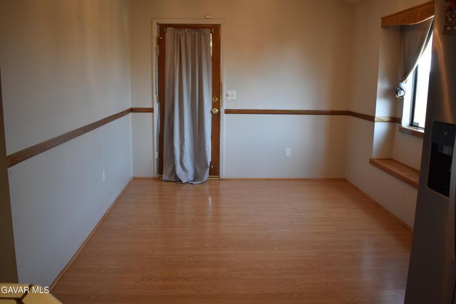 8873 Holly Avenue, California City, CA 93505