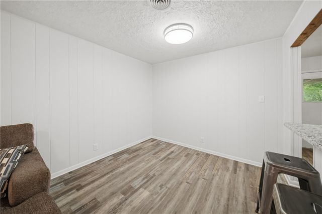 415 West Decherd Street, Franklin, TX 77856