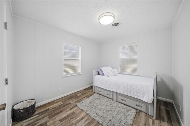 415 West Decherd Street, Franklin, TX 77856