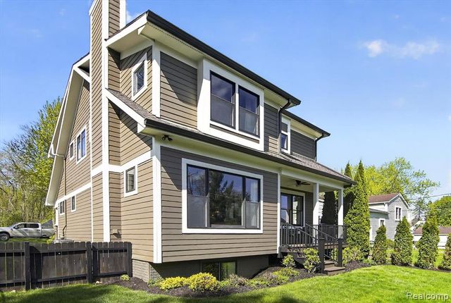 46099 Neeson Street, Northville, MI 48167
