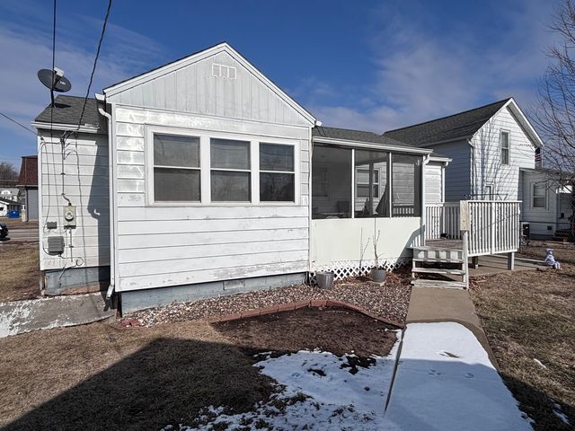 918 14th Avenue, Fulton, IL 61252