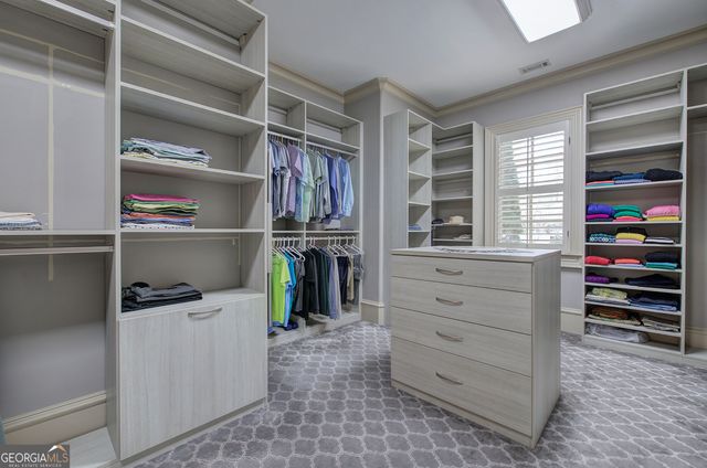 4076 Peachtree Dunwoody Road NE, Atlanta, GA 30342