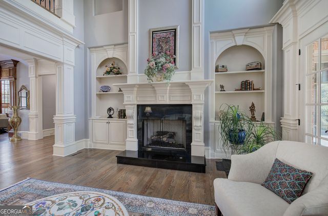 4076 Peachtree Dunwoody Road NE, Atlanta, GA 30342