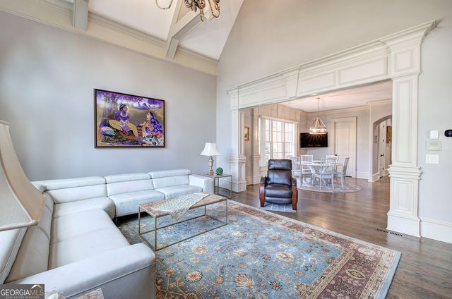 4076 Peachtree Dunwoody Road NE, Atlanta, GA 30342