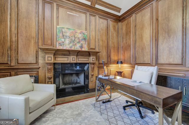 4076 Peachtree Dunwoody Road NE, Atlanta, GA 30342