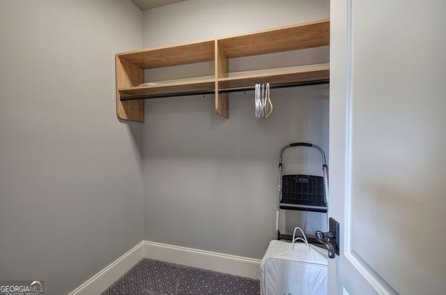 4076 Peachtree Dunwoody Road NE, Atlanta, GA 30342