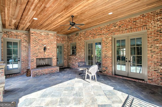 4076 Peachtree Dunwoody Road NE, Atlanta, GA 30342