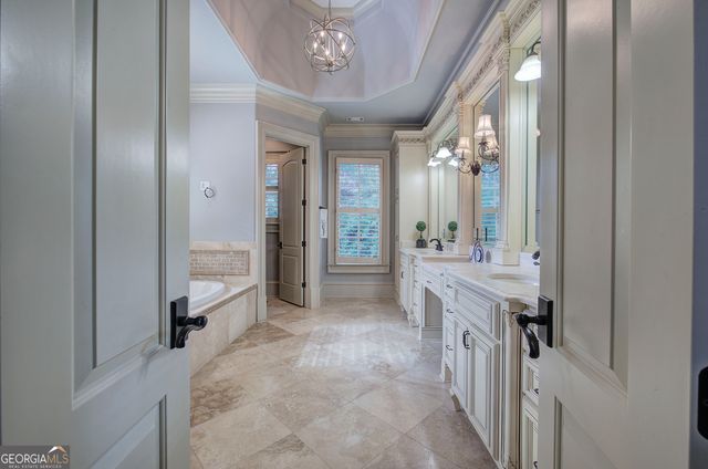 4076 Peachtree Dunwoody Road NE, Atlanta, GA 30342