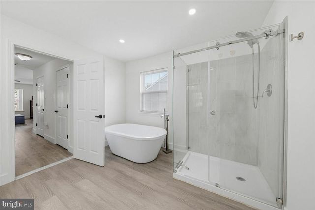 73 HEARTHSTONE LN, Marlton, NJ 08053
