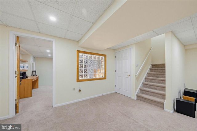 73 HEARTHSTONE LN, Marlton, NJ 08053
