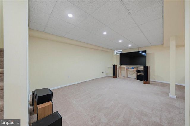 73 HEARTHSTONE LN, Marlton, NJ 08053