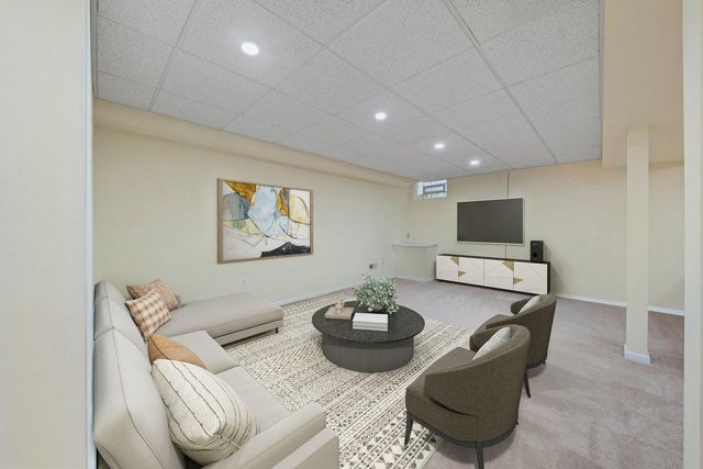 73 HEARTHSTONE LN, Marlton, NJ 08053