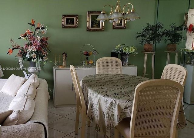 3821 Environ Boulevard 406, Lauderhill, FL 33319