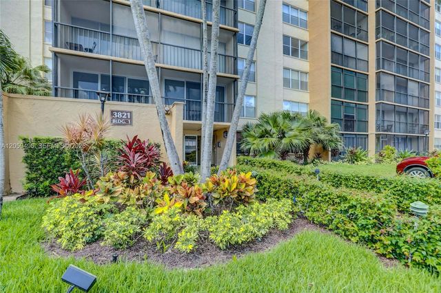 3821 Environ Boulevard 406, Lauderhill, FL 33319