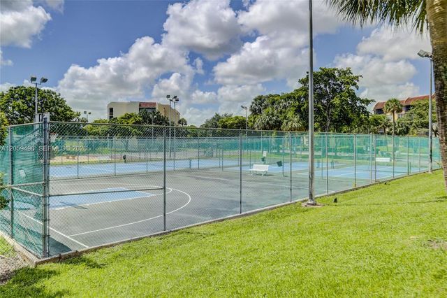 3821 Environ Boulevard 406, Lauderhill, FL 33319