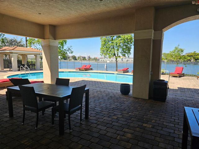 1088 NW 33rd Court, Pompano Beach, FL 33064