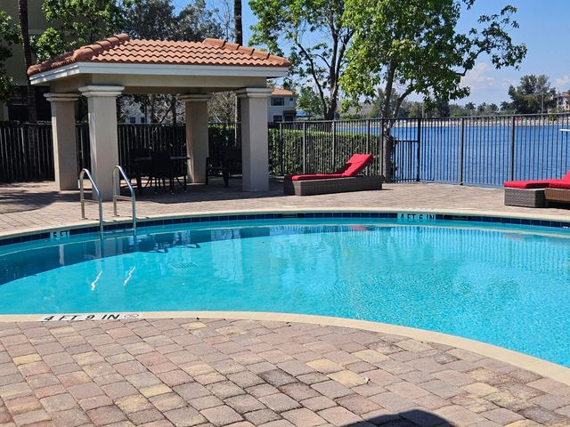 1088 NW 33rd Court, Pompano Beach, FL 33064