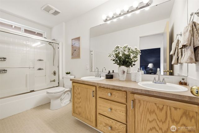 3717 177th Street E, Tacoma, WA 98446