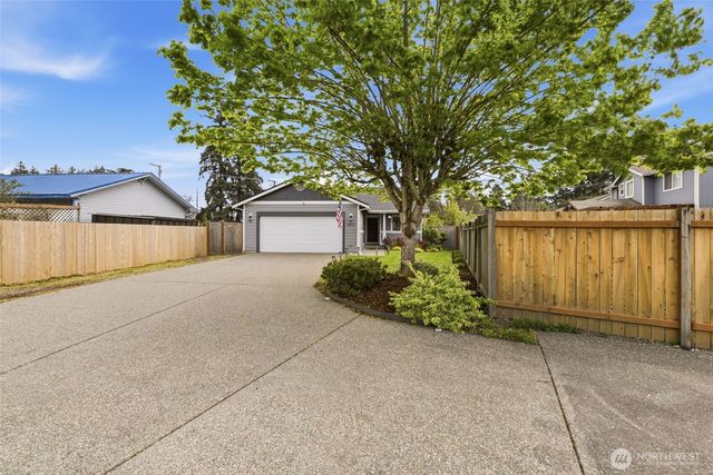 3717 177th Street E, Tacoma, WA 98446