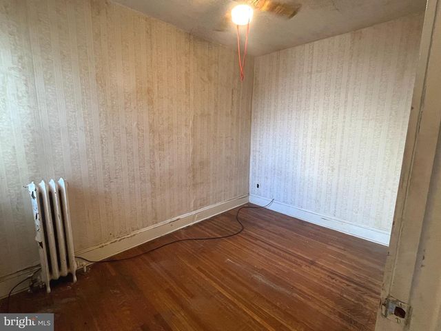 2526 S JUNIPER ST, Philadelphia, PA 19148