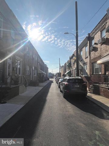 2526 S JUNIPER ST, Philadelphia, PA 19148