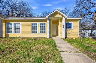 5961 Robinwood Lane, Little Elm, TX 75068