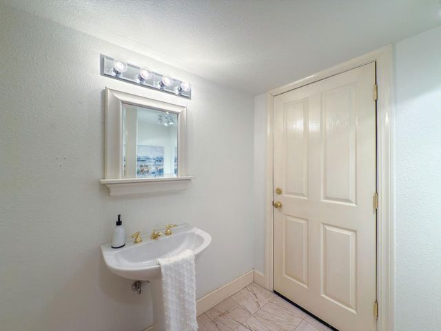 590 Miramar Drive, Half Moon Bay, CA 94019