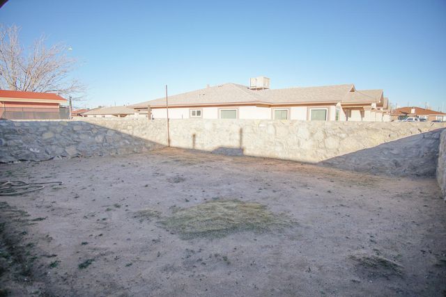 10202 NIAGARA FALLS Place, El Paso, TX 79924