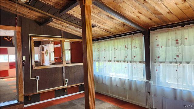 503 Florida N Road, Salina, NY 13211