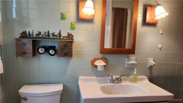 503 Florida N Road, Salina, NY 13211
