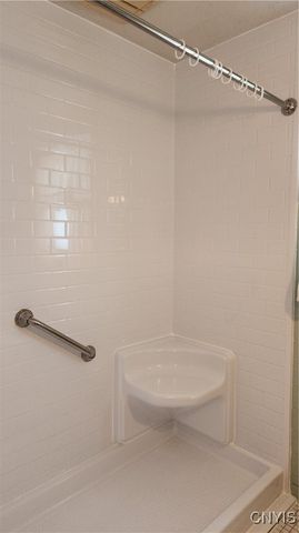 503 Florida N Road, Salina, NY 13211