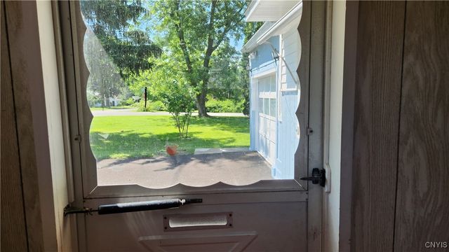503 Florida N Road, Salina, NY 13211