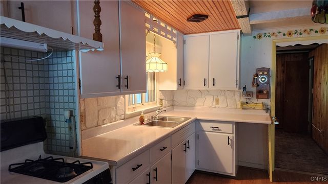 503 Florida N Road, Salina, NY 13211