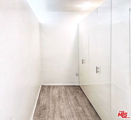 1038 S Mariposa Avenue 01, Los Angeles, CA 90006