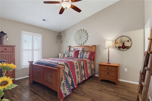 901 Glen Gate Circle, Kernersville, NC 27284