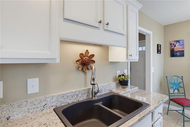 901 Glen Gate Circle, Kernersville, NC 27284