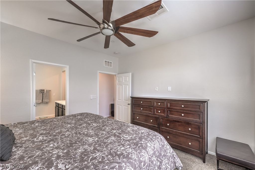 Image 17 of property listing at 8549 Insignia Avenue 102, Las Vegas, NV 89178