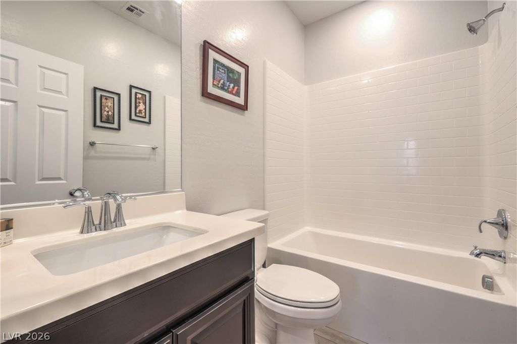 Image 24 of property listing at 8549 Insignia Avenue 102, Las Vegas, NV 89178