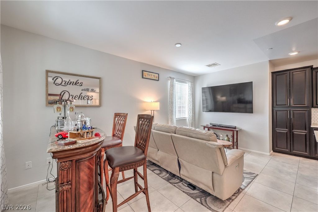 Image 6 of property listing at 8549 Insignia Avenue 102, Las Vegas, NV 89178