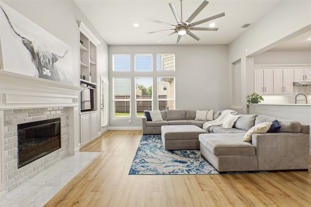 2370 Sleepy Hollow Trail, Frisco, TX 75033