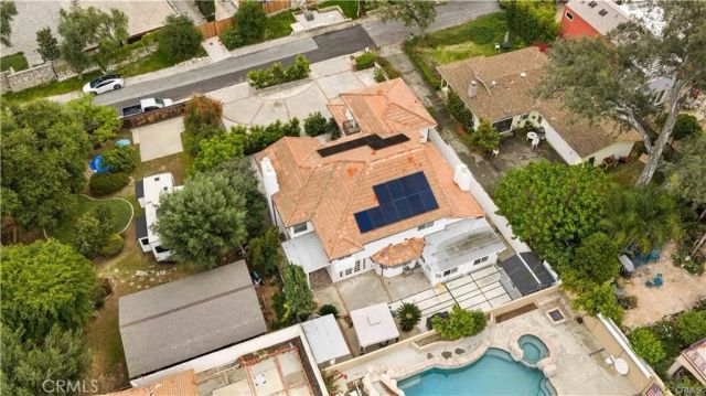 4751 Glen Ivy, La Verne, CA 91750