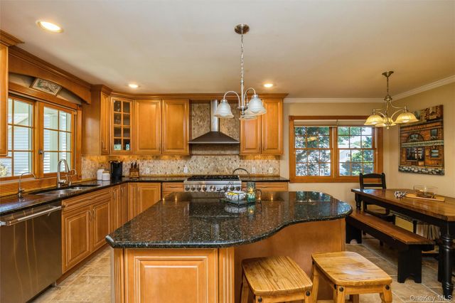 407 3rd Street, East Northport, NY 11731