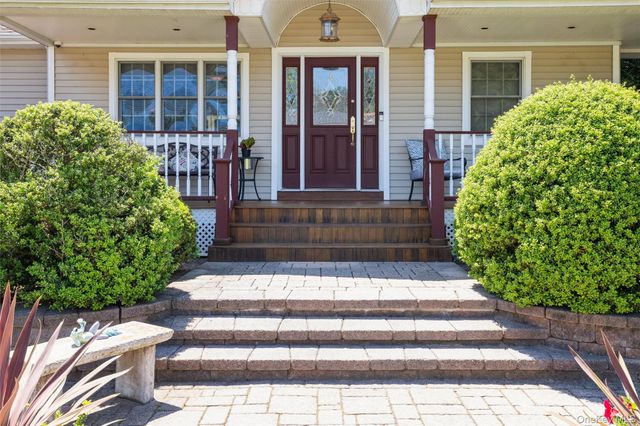 407 3rd Street, East Northport, NY 11731