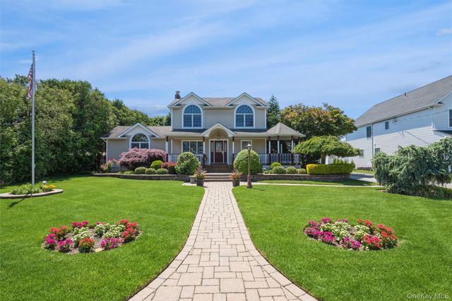407 3rd Street, East Northport, NY 11731