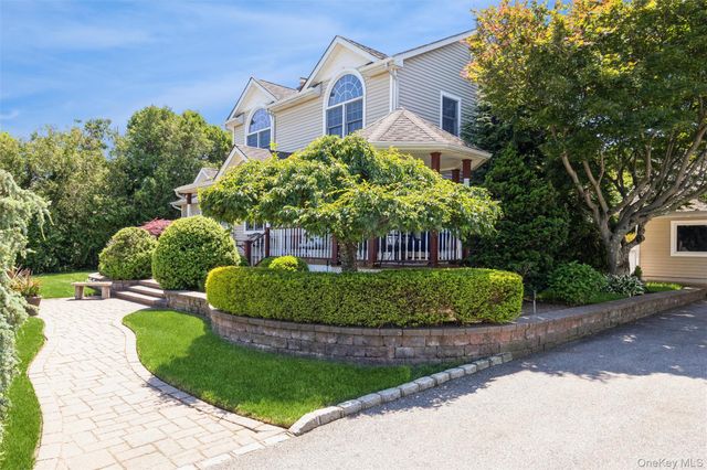 407 3rd Street, East Northport, NY 11731