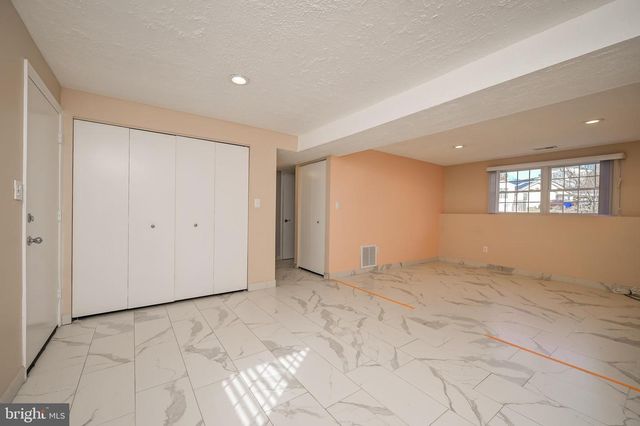 8252 GLEN CT, Jessup, MD 20794