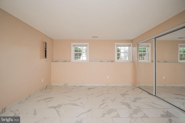 8252 GLEN CT, Jessup, MD 20794