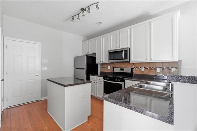 2165 Capella Circle SW, Atlanta, GA 30331